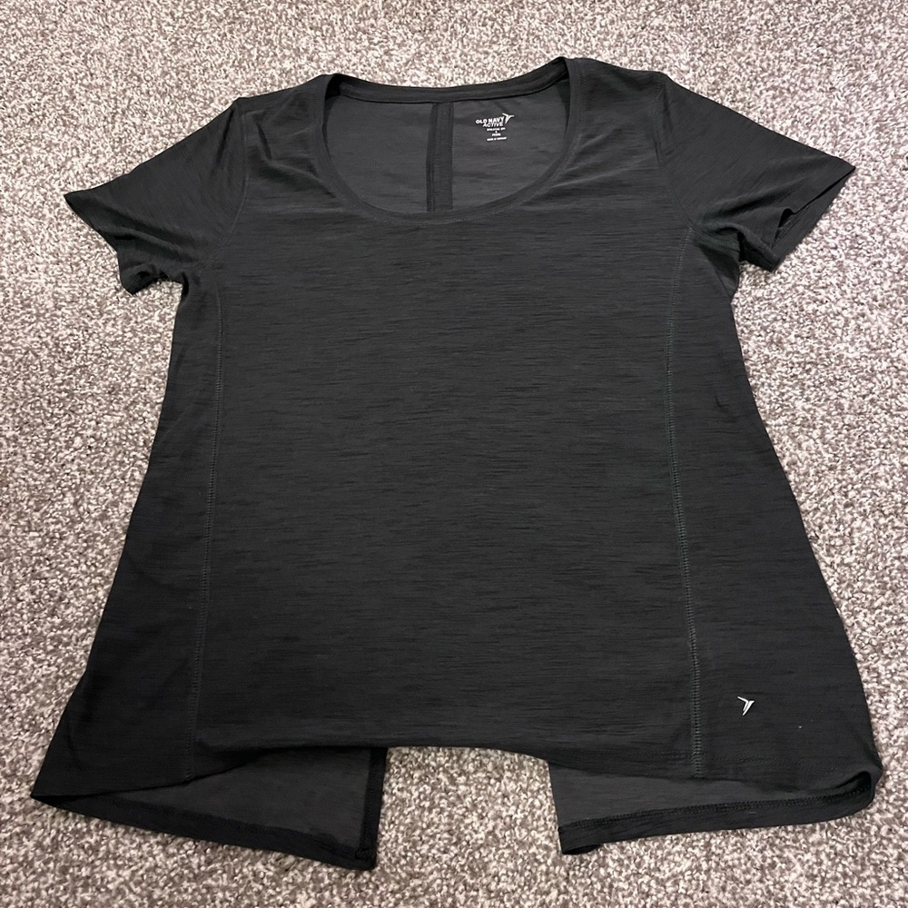 Black workout top